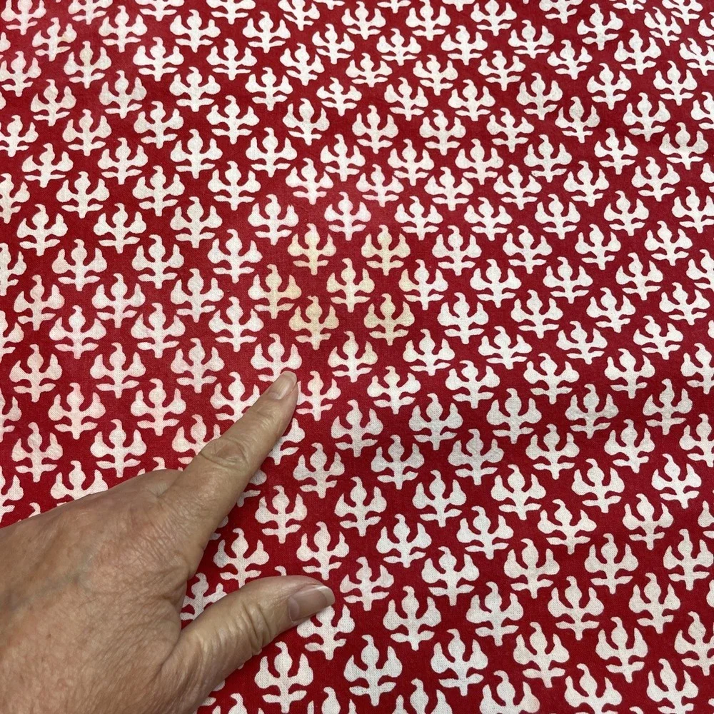 Williams Sonoma MCM Tablecloth Round 66